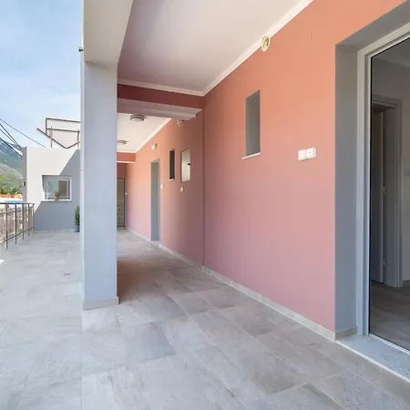 Nirvana Homes Apartamento Vlachata