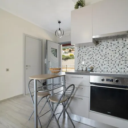 Nirvana Homes Apartment Vlachata